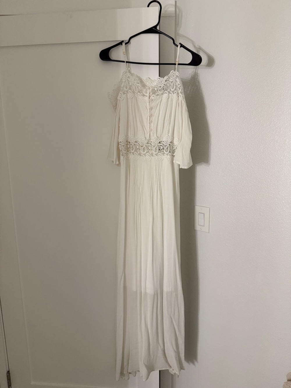 Boho Lace-Trim White Maxi Dress